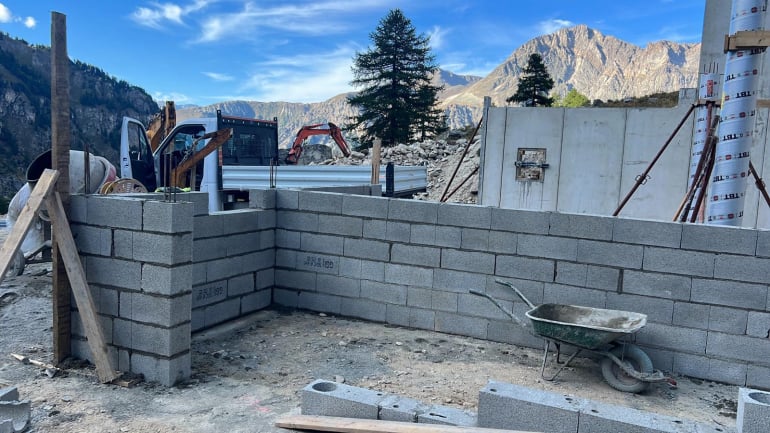 INTERIOR TRANSFORMATIONS